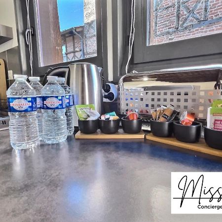 "La Fenetre Sur Le Marche" De Miss.K Conciergerie Apartment Chatillon sur Chalaronne Bagian luar foto