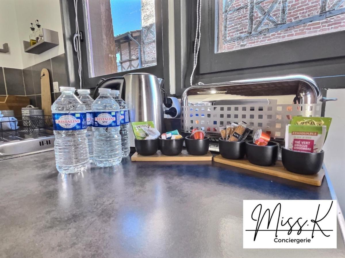 "La Fenetre Sur Le Marche" De Miss.K Conciergerie Apartment Chatillon sur Chalaronne Bagian luar foto
