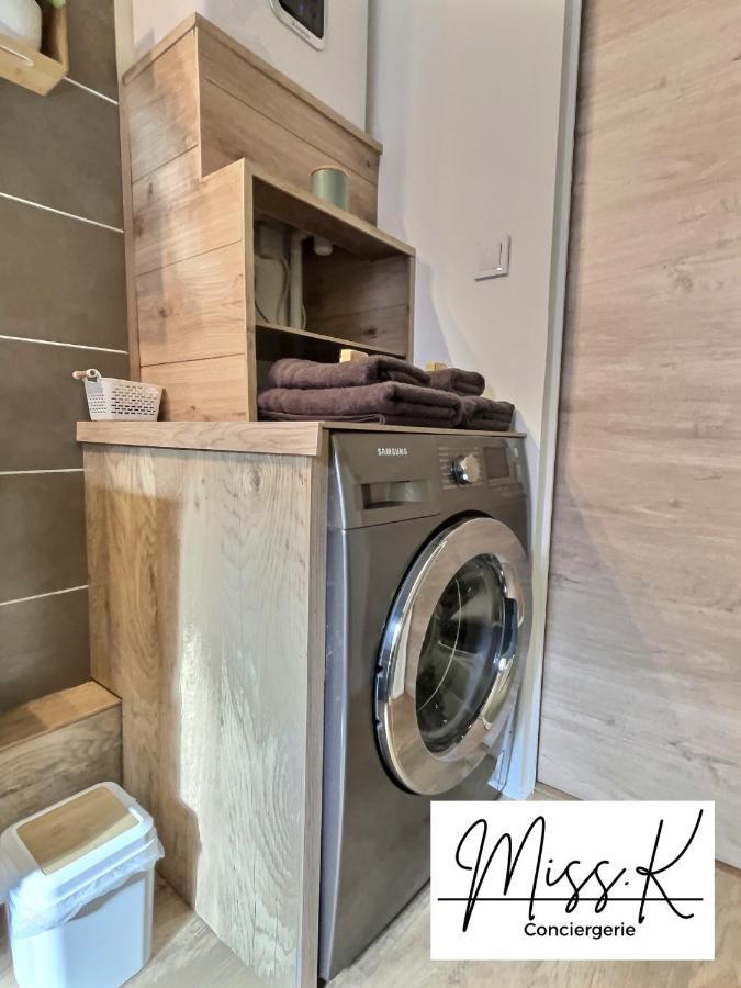 "La Fenetre Sur Le Marche" De Miss.K Conciergerie Apartment Chatillon sur Chalaronne Bagian luar foto