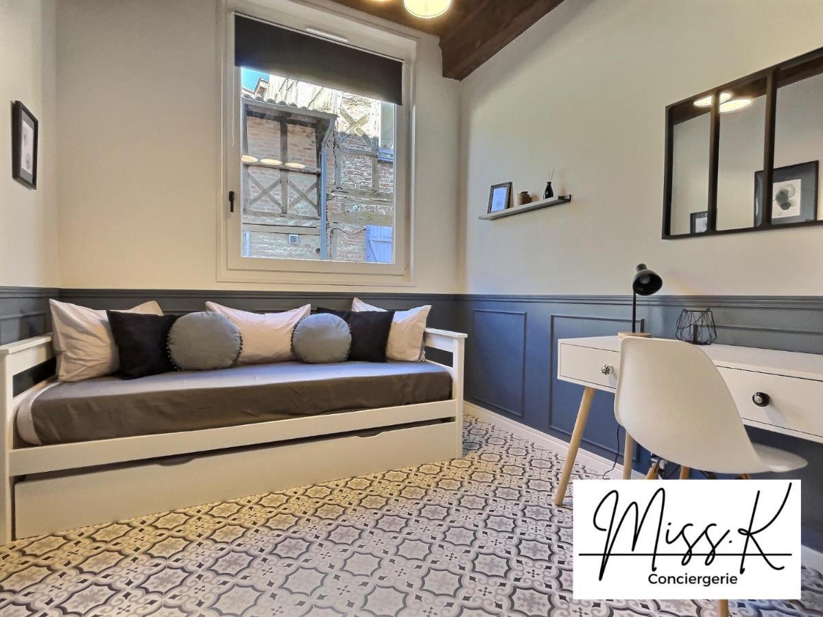 "La Fenetre Sur Le Marche" De Miss.K Conciergerie Apartment Chatillon sur Chalaronne Bagian luar foto
